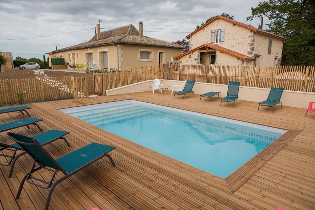 B&B Les Marchettes Saint-Nexans Екстериор снимка